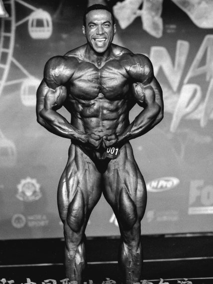 Майкл Дабул (Michael Daboul), стал чемпионом "Huanji Harbin China Pro" 2026 года в категории "Classic Physique"