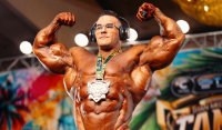 Ник Уолкер одержал безоговорочную победу на турнире "Tampa Pro" 2026 года