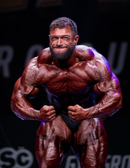Карлос Филбрик (Carlos Philbrick), выступил с гостевым позированием на шоу "Better Bodies Classic"