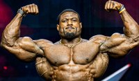 Эндрю Джекед устроил грандиозное шоу на "EVLS Prague Pro" 2026 года